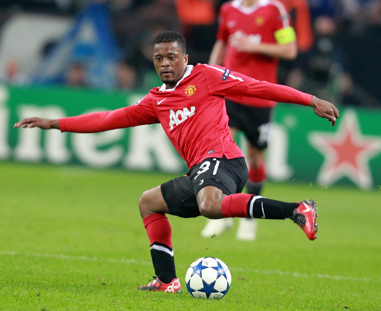 而乌迪内斯 而乌迪内斯